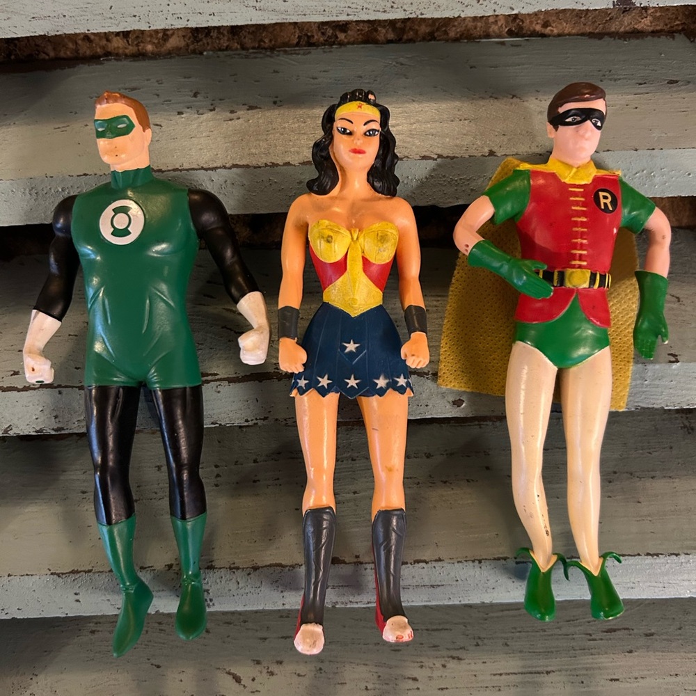 DC Comics Superhero Action Figure Set